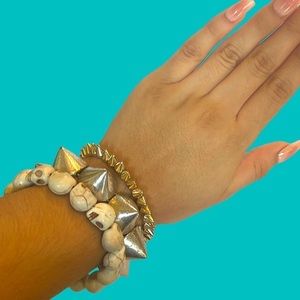 ROCKER SET OF 3 BUNDLE SKULL BRACELET 2‎ SILVER SPIKE BRACELETS